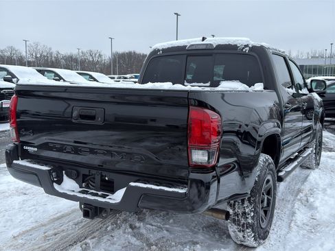 Used 2023 Toyota Tacoma SR image 5