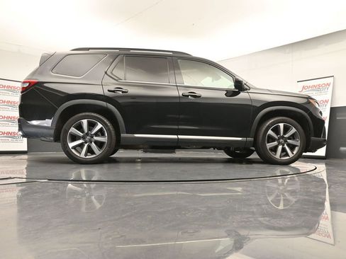 Used 2023 Honda Pilot Elite image 46