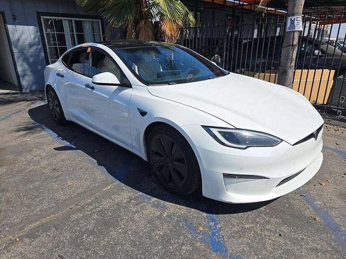 Used 2023 Tesla Model S Standard Range AWD/4WD image 3