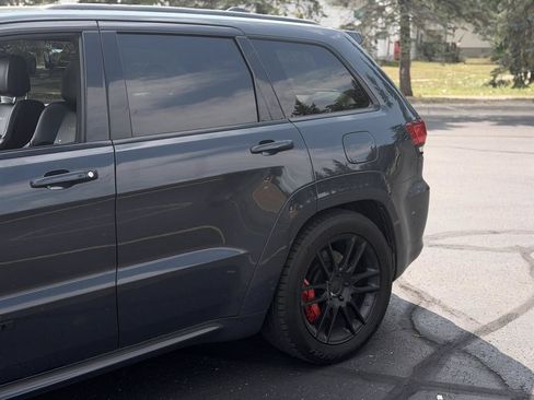 Used 2018 Jeep Grand Cherokee SRT w/ Trailer Tow Group IV AWD/4WD image 8