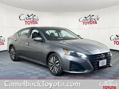 Used 2023 Nissan Altima 2.5 SV