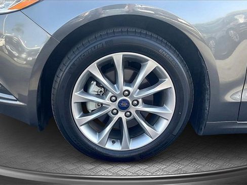 Certified 2017 Ford Fusion S image 9