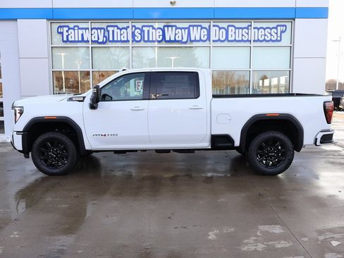 New 2026 GMC Sierra 2500 AT4 image 7