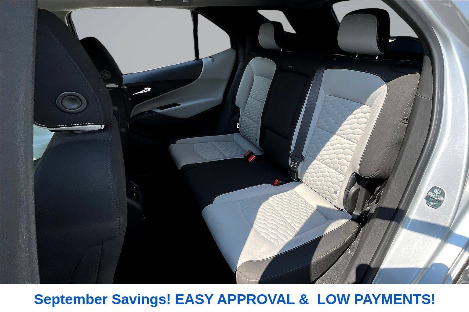 Used 2020 Chevrolet Equinox LT w/ Driver Convenience Package AWD/4WD image 22