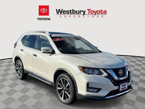 Used 2020 Nissan Rogue SL w/ Premium Package image 1