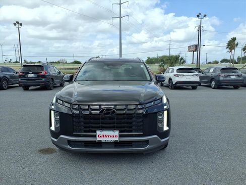 Used 2023 Hyundai Palisade Limited image 3