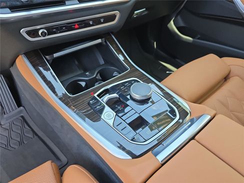 Certified 2024 BMW X5 xDrive40i AWD/4WD image 28
