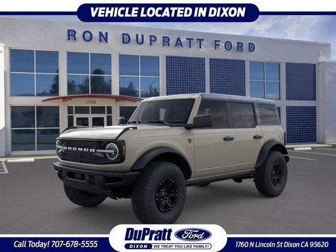 New 2026 Ford Bronco Badlands AWD/4WD image 1