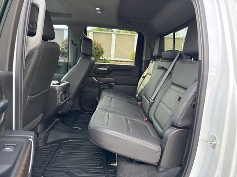 Used 2020 GMC Sierra 3500 Denali w/ Denali Ultimate Package image 37