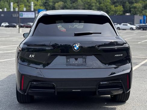 Used 2026 BMW iX xDrive45 w/ M Sport Package AWD/4WD image 5