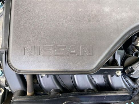 Used 2020 Nissan Rogue Sport SL w/ Premium Package FWD image 32