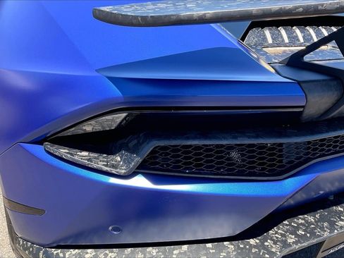 Used 2015 Lamborghini Huracan LP 610-4 AWD/4WD image 25