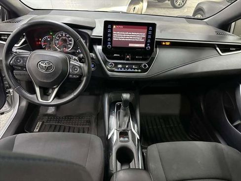Used 2020 Toyota Corolla SE w/ SE Premium Package FWD image 13