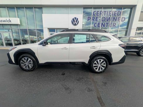 Used 2025 Subaru Outback w/ Popular Package #1A image 4