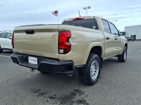 Used 2023 Chevrolet Colorado W/T image 17