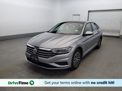 Used 2021 Volkswagen Jetta SE w/ SE Cold Weather Package image 1