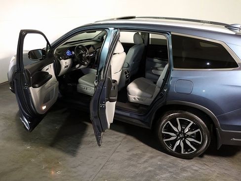 Used 2022 Honda Pilot Elite image 5