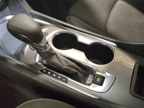 Used 2024 Chevrolet Malibu LT image 26