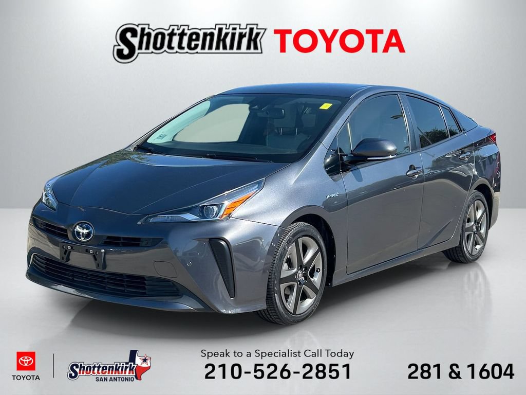Used 2020 Toyota Prius XLE FWD image 1