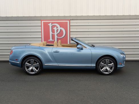 Used 2012 Bentley Continental GT image 41