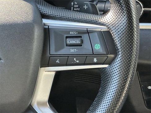 Used 2024 Mitsubishi Outlander SE image 13