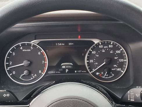 Used 2023 Nissan Rogue SV image 28