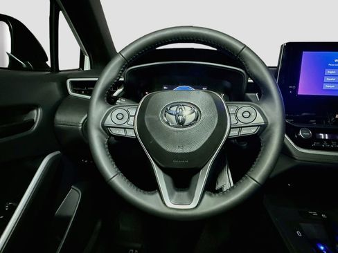 New 2026 Toyota Corolla Cross AWD Hybrid w/ Moonroof Package image 8