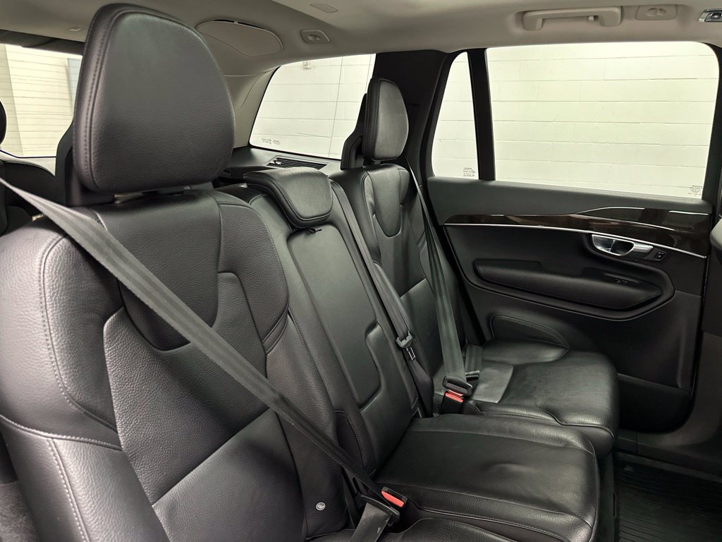 Used 2017 Volvo XC90 T6 Momentum w/ Vision Package AWD/4WD image 25