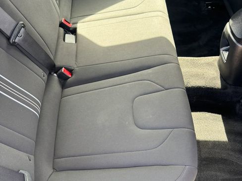 Used 2025 Hyundai Elantra Sport FWD image 41