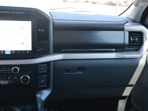 Used 2023 Ford F150 Lightning XLT AWD/4WD image 38