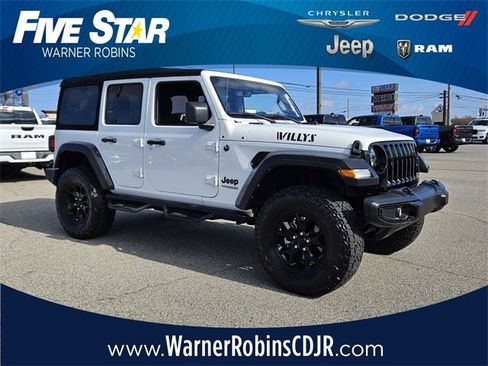 Used 2022 Jeep Wrangler Unlimited Sport image 1