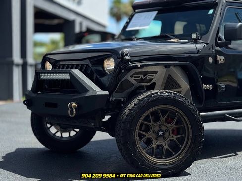 Used 2019 Jeep Wrangler Sport AWD/4WD image 2