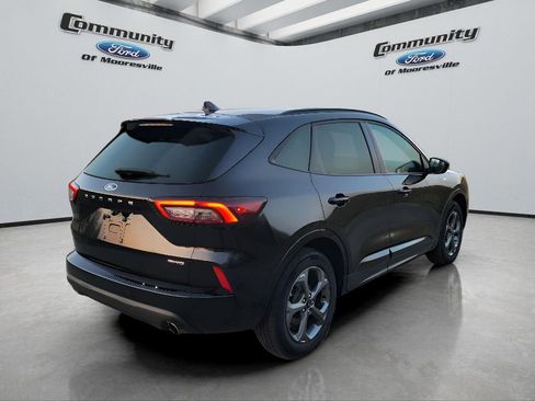 Used 2023 Ford Escape ST-Line w/ Tech Pack #1 image 9