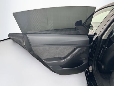 Used 2023 Tesla Model 3 Standard Range RWD image 24