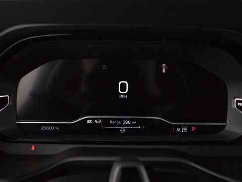 Used 2023 GMC Yukon Denali Ultimate image 20