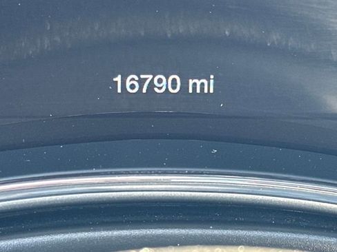 Used 2020 Jeep Grand Cherokee Limited w/ Premium Lighting Group image 16