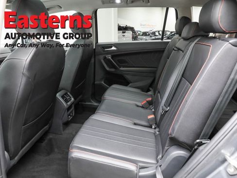 Used 2024 Volkswagen Tiguan Wolfsburg Edition image 20