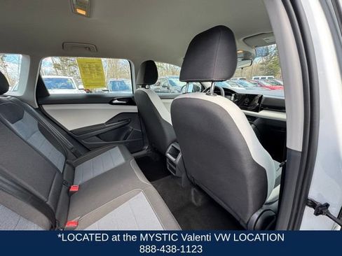 Certified 2025 Volkswagen Taos S AWD/4WD image 31