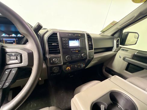 Used 2018 Ford F150 XLT w/ Trailer Tow Package AWD/4WD image 25