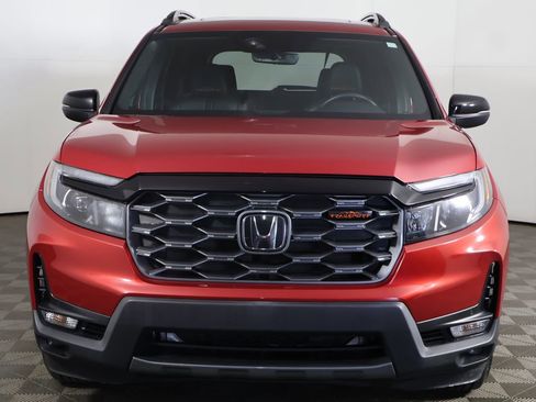 Used 2023 Honda Passport TrailSport image 13