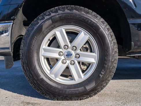 Used 2023 Ford F150 XLT image 2