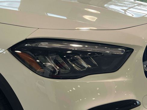 Used 2025 Mercedes-Benz GLA 250 4MATIC image 7