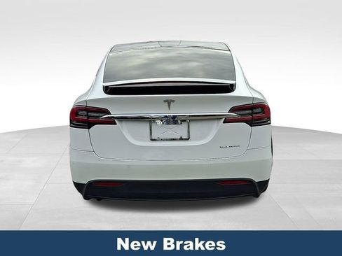 Used 2020 Tesla Model X Long Range image 6