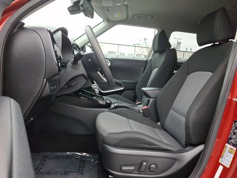 Certified 2023 Kia Soul S image 13