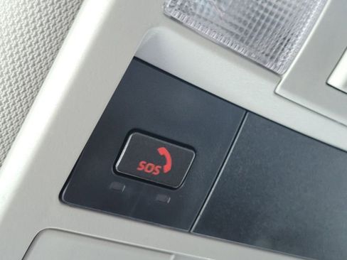 Used 2023 Toyota Tacoma SR5 RWD image 6