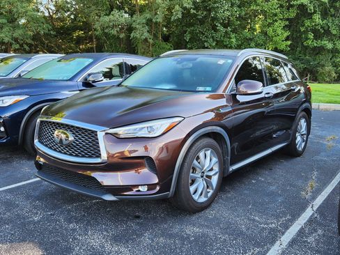 Certified 2020 INFINITI QX50 Luxe w/ Navigation Package AWD/4WD image 1