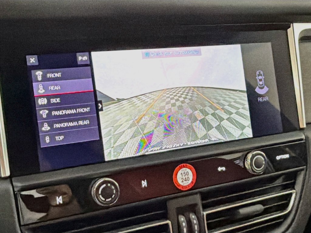 Certified 2024 Porsche Macan GTS AWD/4WD image 17