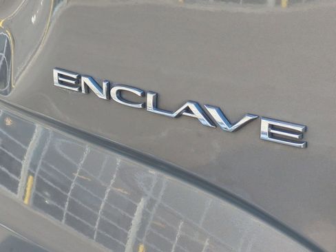 Used 2019 Buick Enclave Essence image 15