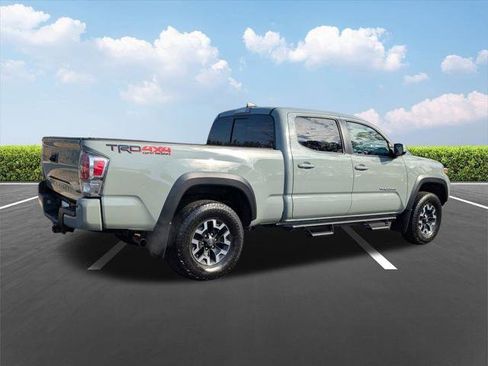 Certified 2022 Toyota Tacoma TRD Off-Road w/ TRD Premium Off Road Package image 4