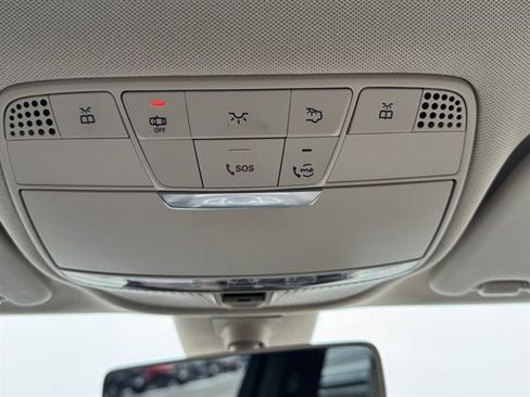 Used 2019 Mercedes-Benz C 300 4MATIC Sedan image 15